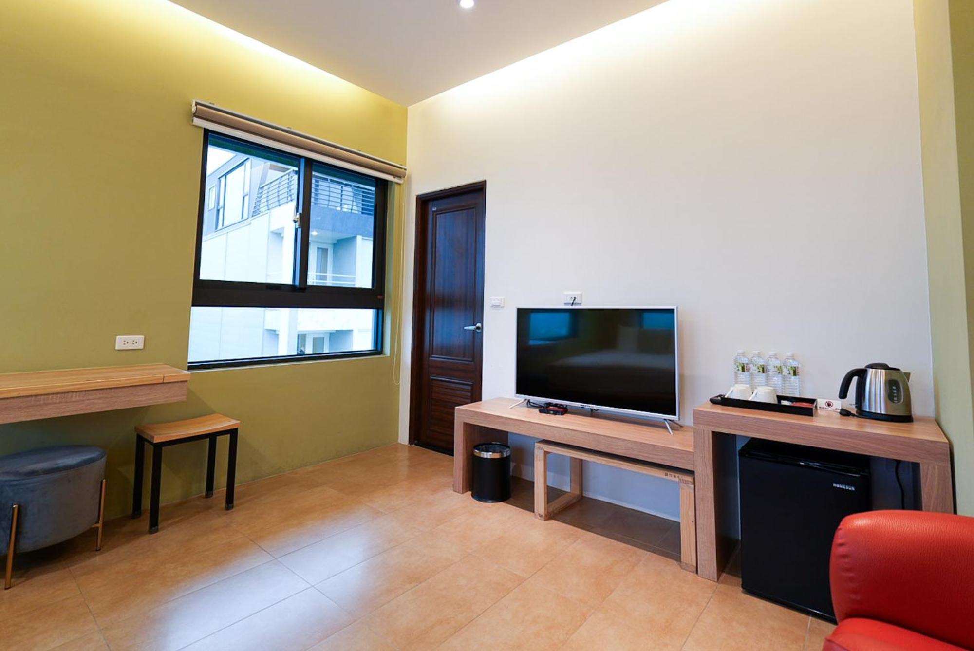 Zhaohong Homestay Yuchi Ngoại thất bức ảnh