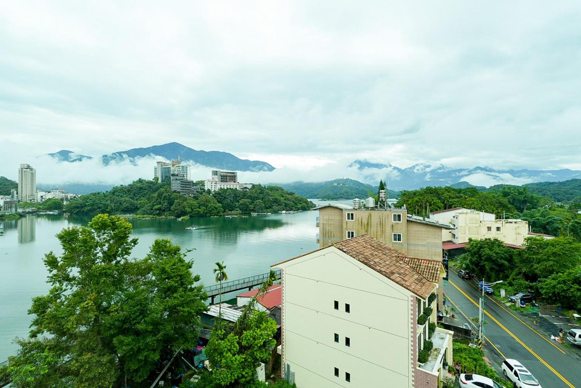 Zhaohong Homestay Yuchi Ngoại thất bức ảnh